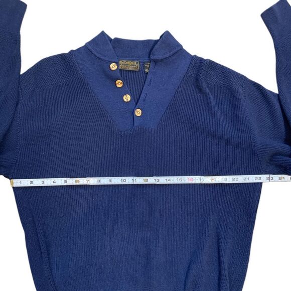 Eddie Bauer Navy Knit Button Henley Sweater Size Med Preppy Dark Academia Retro - Picture 8 of 11